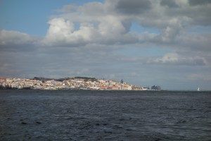 Lisboa vista do rio Tejo - Vista panorâmica da cidade