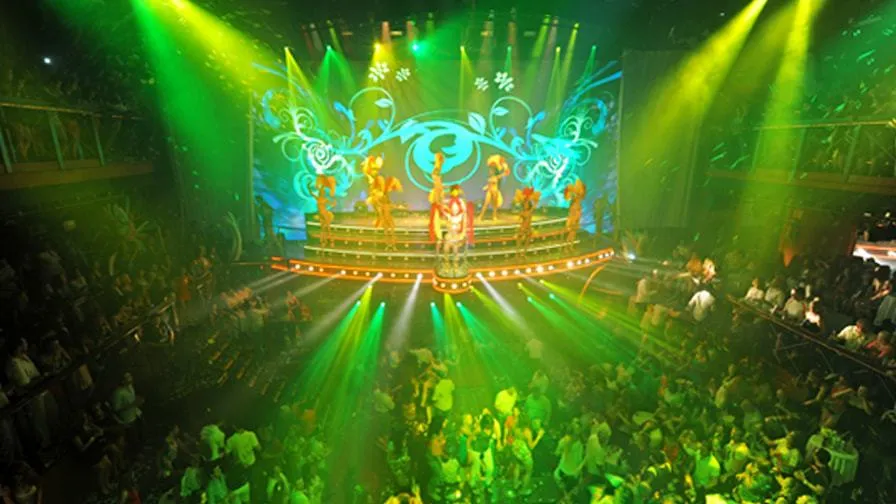 CocoBongo - A melhor balada de Cancun com shows estilo Broadway