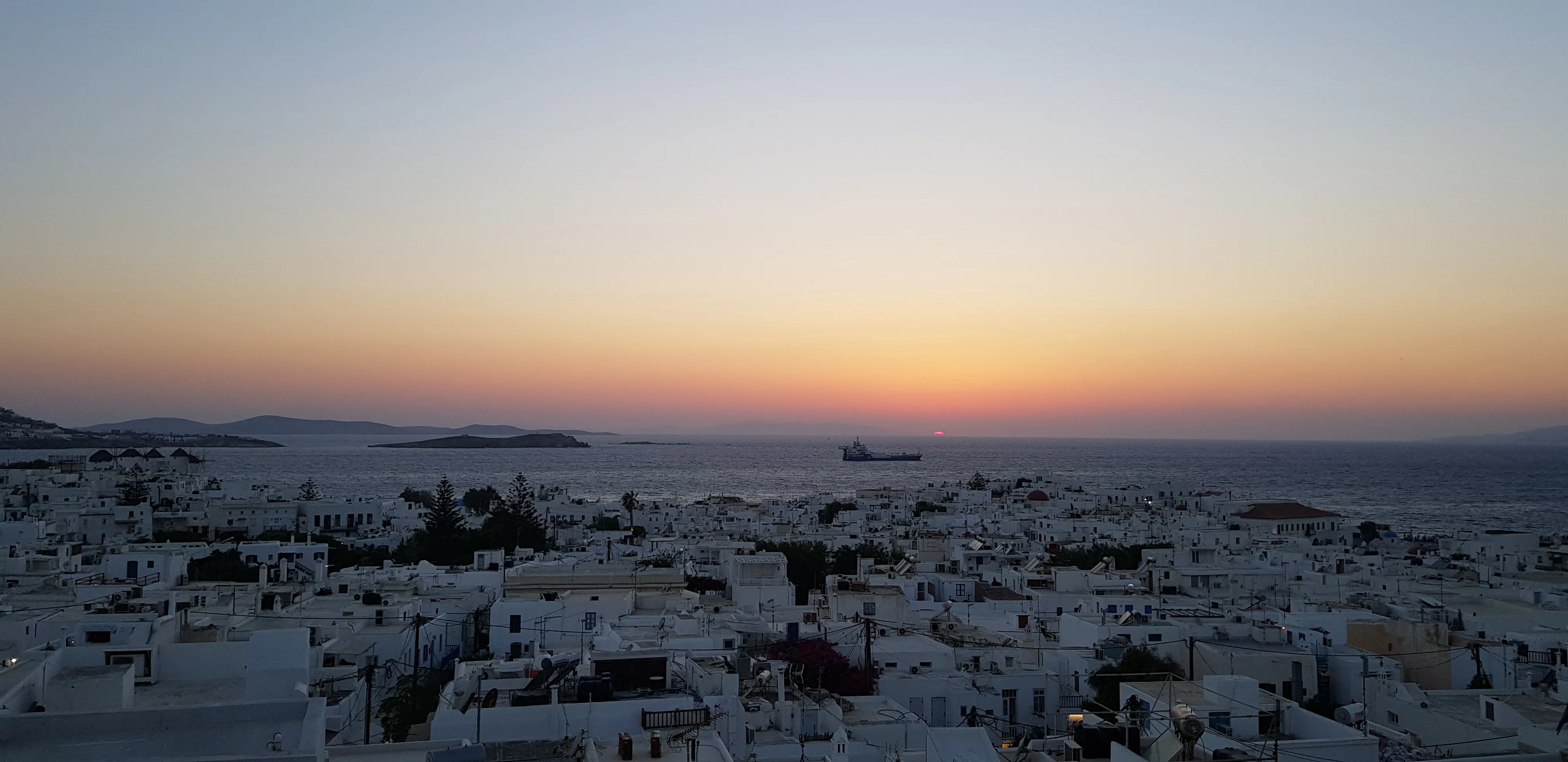 Vista do por do sol em Mykonos - Viajante Experiente