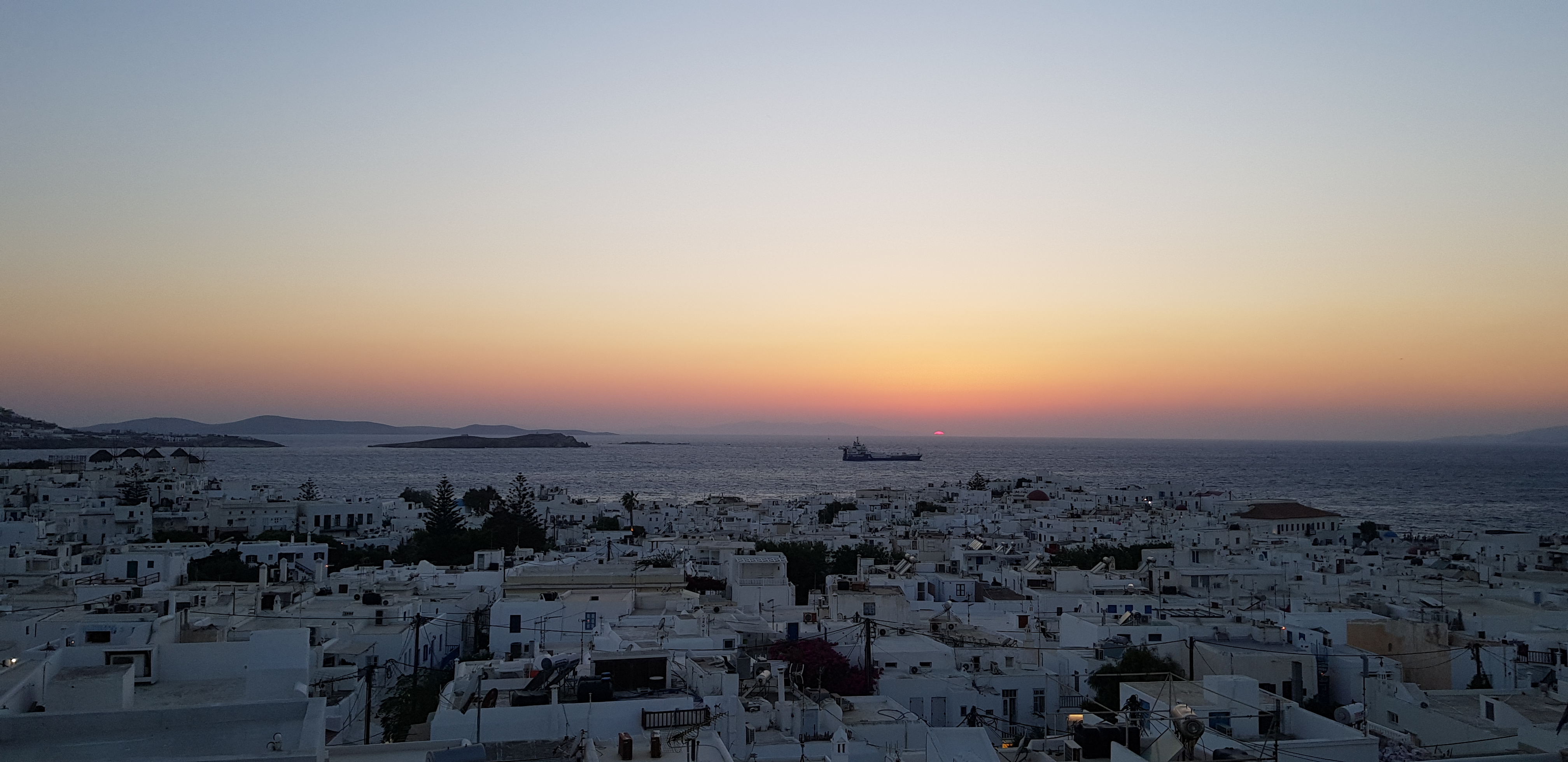 Vista do por do sol em Mykonos - Viajante Experiente