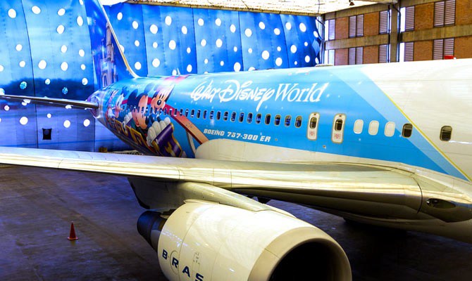 Aviao dos Sonhos TAM - Detalhe da lateral direita 2