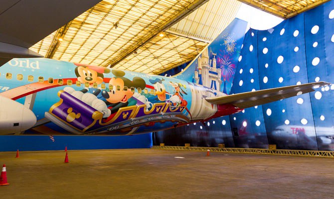Erro na pintura do Avião dos Sonhos da TAM