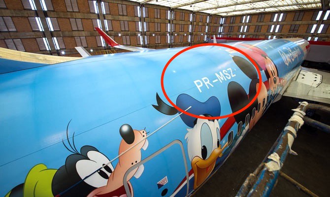 Aviao dos Sonhos TAM - Detalhe do prefixo